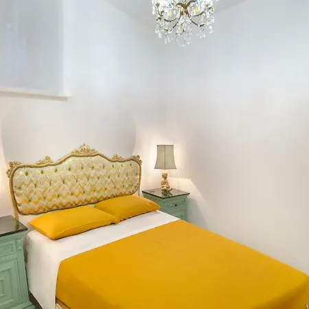 A Marchisa -noto- 4*