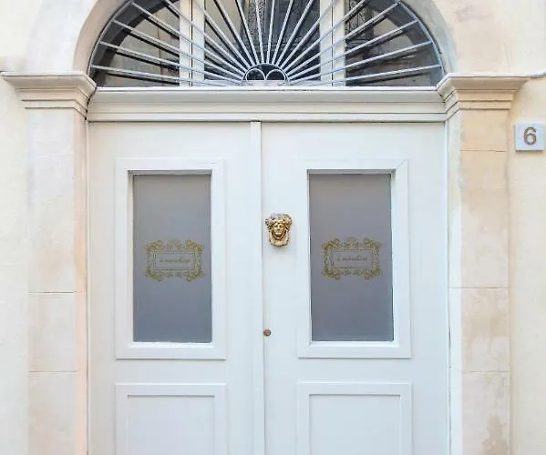 Apartmanhotel A Marchisa -noto- Noto