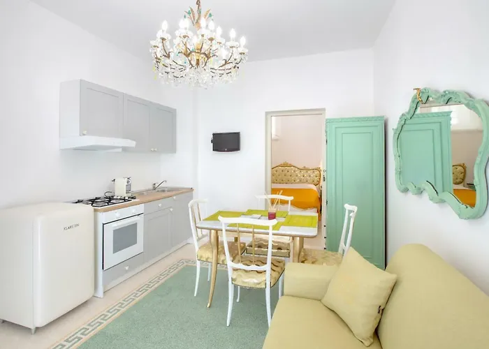 A Marchisa -noto- Apartmanhotel