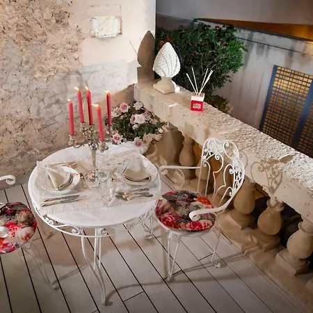 Apart-hotel à Marchisa -noto-