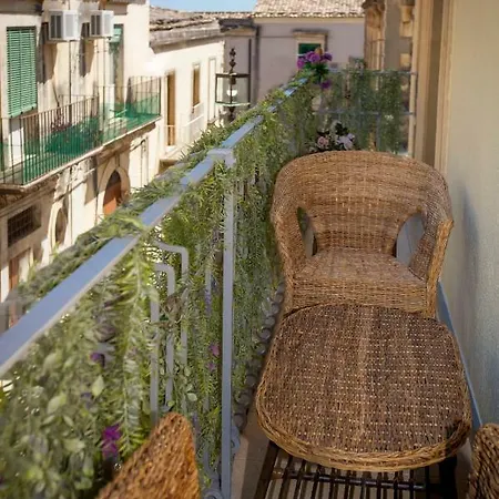 à Marchisa -noto-