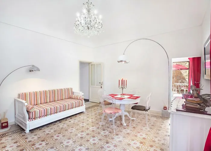 A Marchisa -noto- Apartahotel 4*